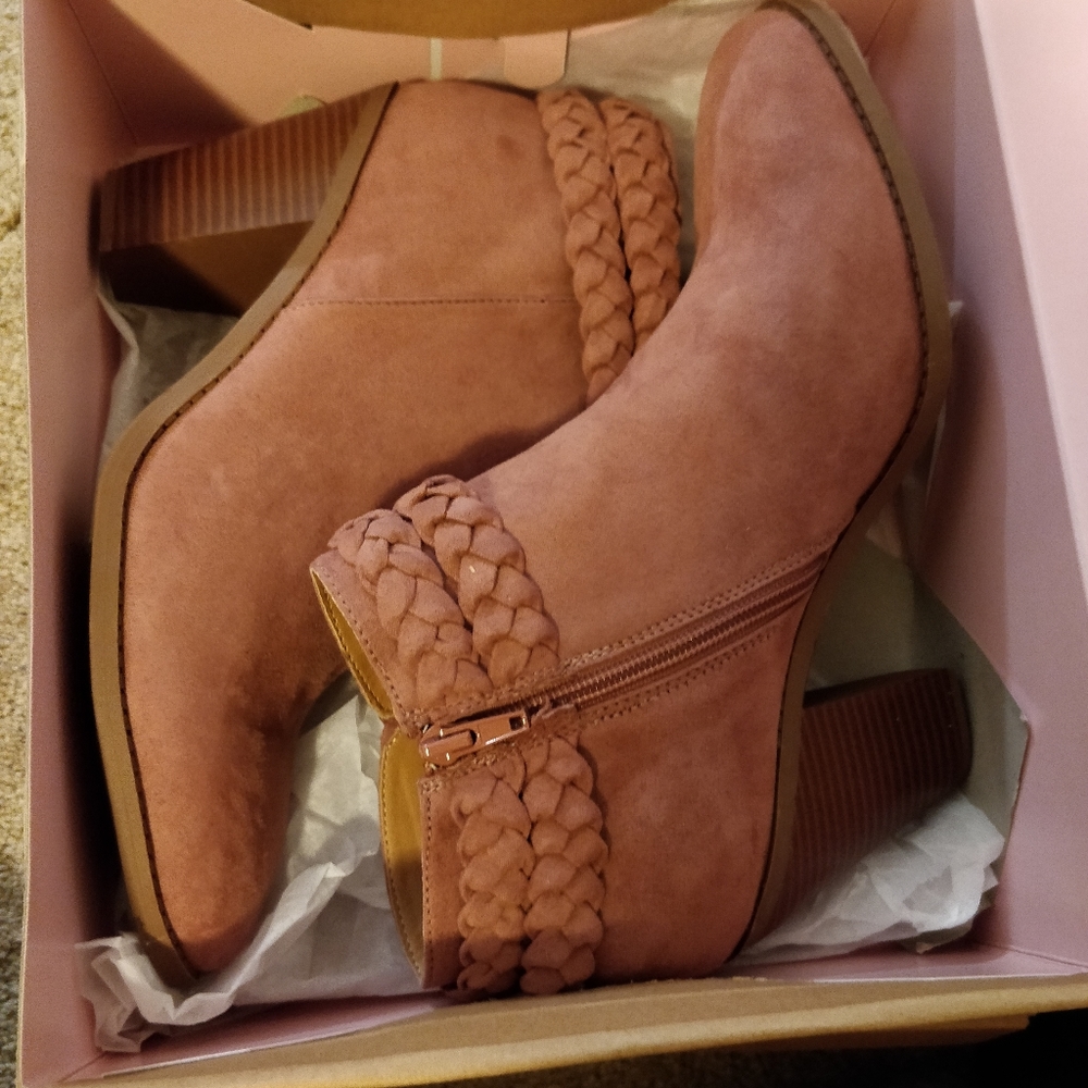 Charlotte Russe booties
